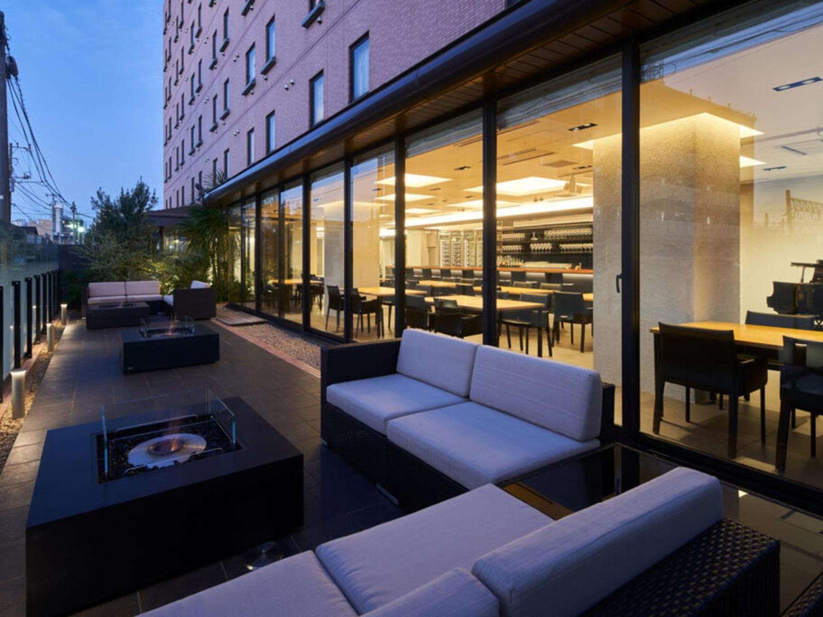 Hotel Royal Garden Кисаразу Екстериор снимка
